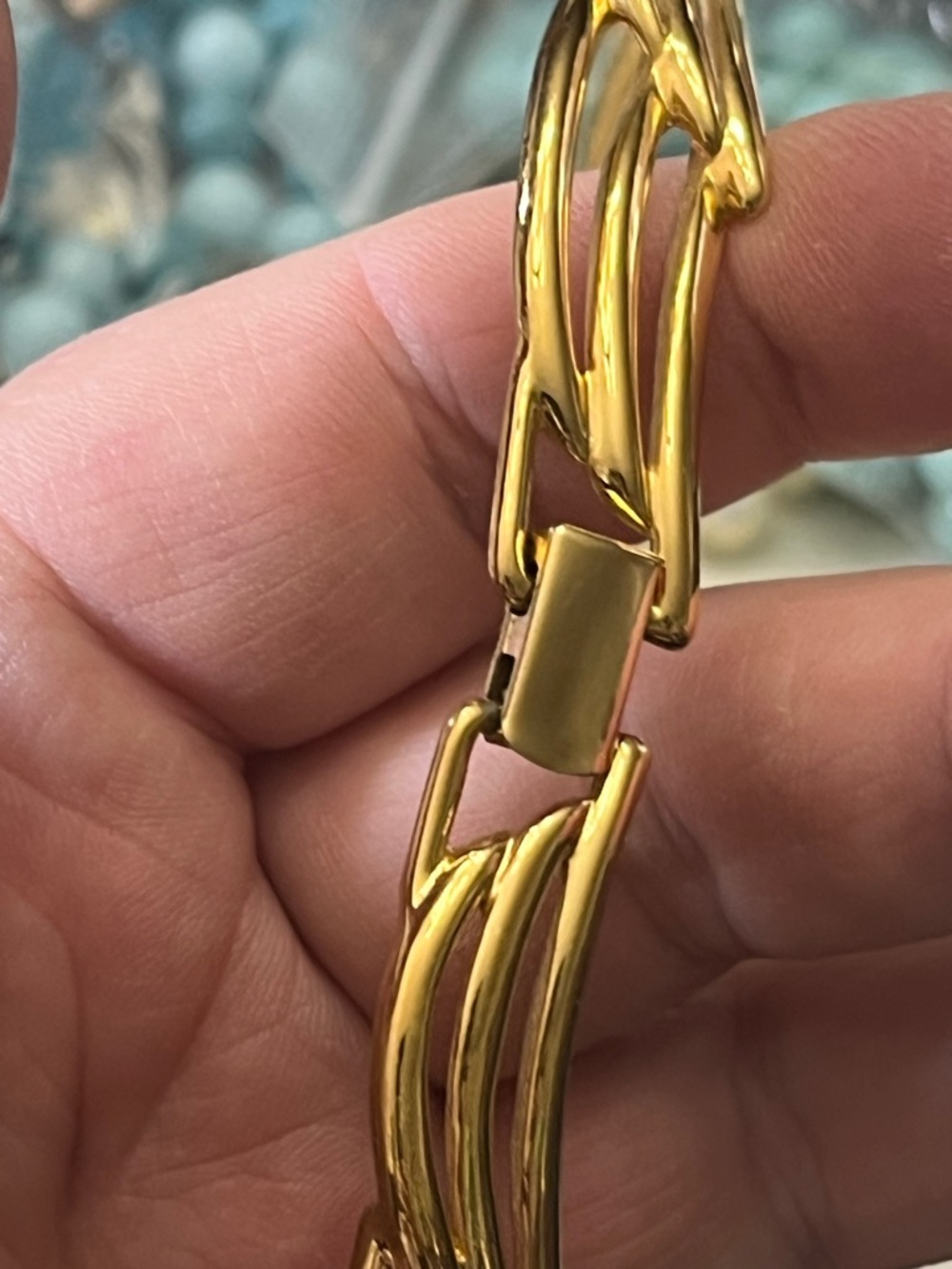 Napier Goldtone Structural Collar Necklace Statement Ribbed Bib Vintage 90s - Picture 9 of 9